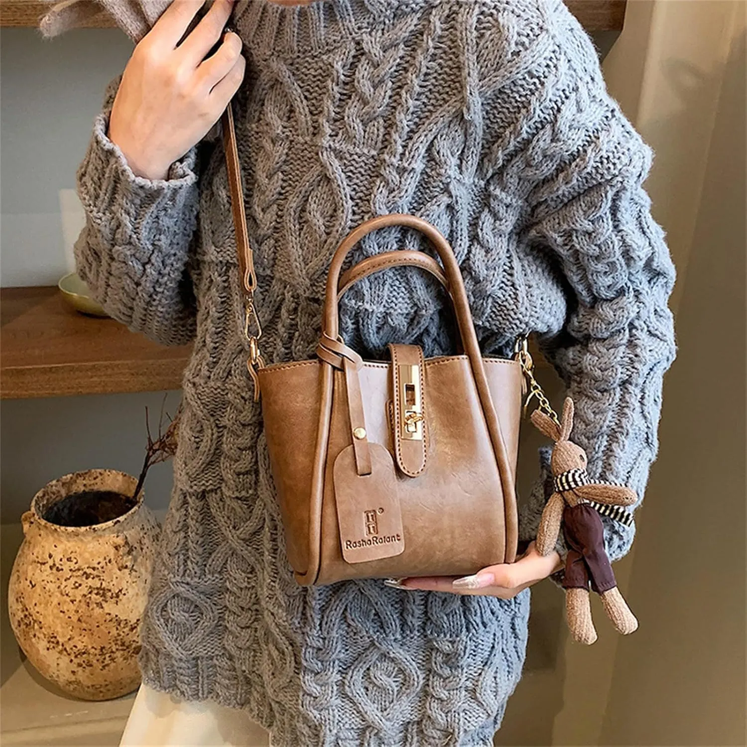 Crossbody Bags Portable Bucket Bagsvintage Women Hand Bag Women Shoulder Tote Female Top-Handle Bags with Pendant