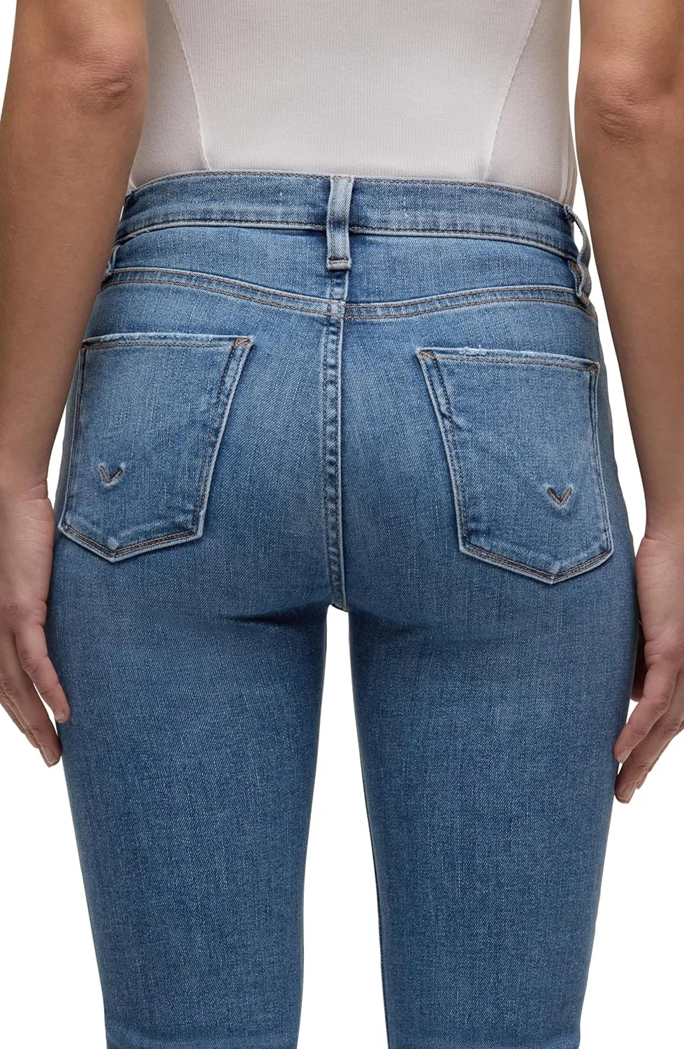 HUDSON Women's Barbara High Rise Petite Bootcut Jean