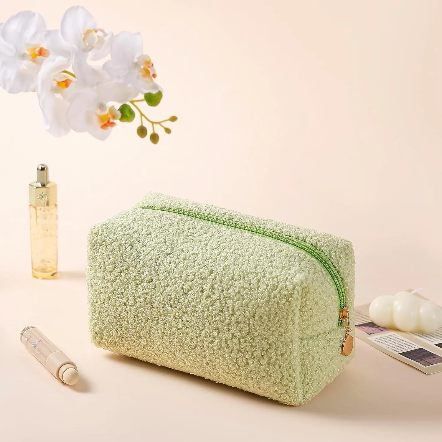 JOVAKIT Travel Makeup Bag Cosmetic Bag for Women, Fashion Christmas Gifts, Plush Zipper Make Up Pouch, Large Capacity Toiletry Organizer Makeup, Portable Storage Bag Trendy Stuff (Green)