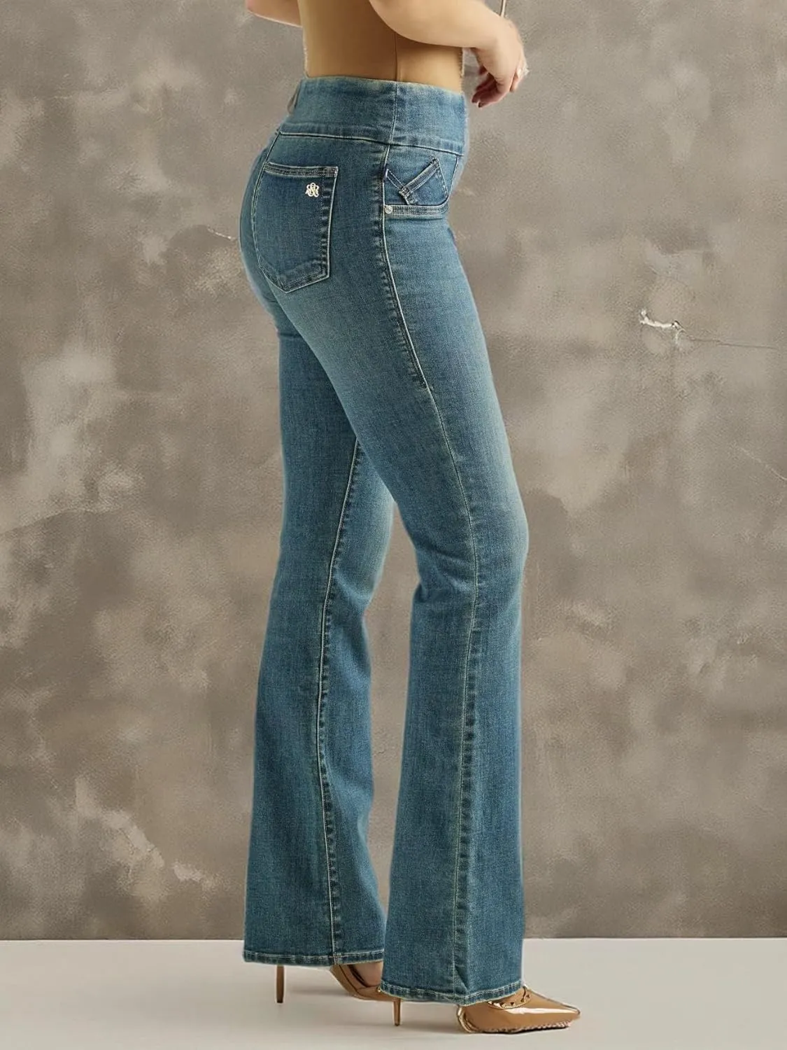 Rock & Republic Women's Denim Rx Fever Pull-on Bootcut Jean