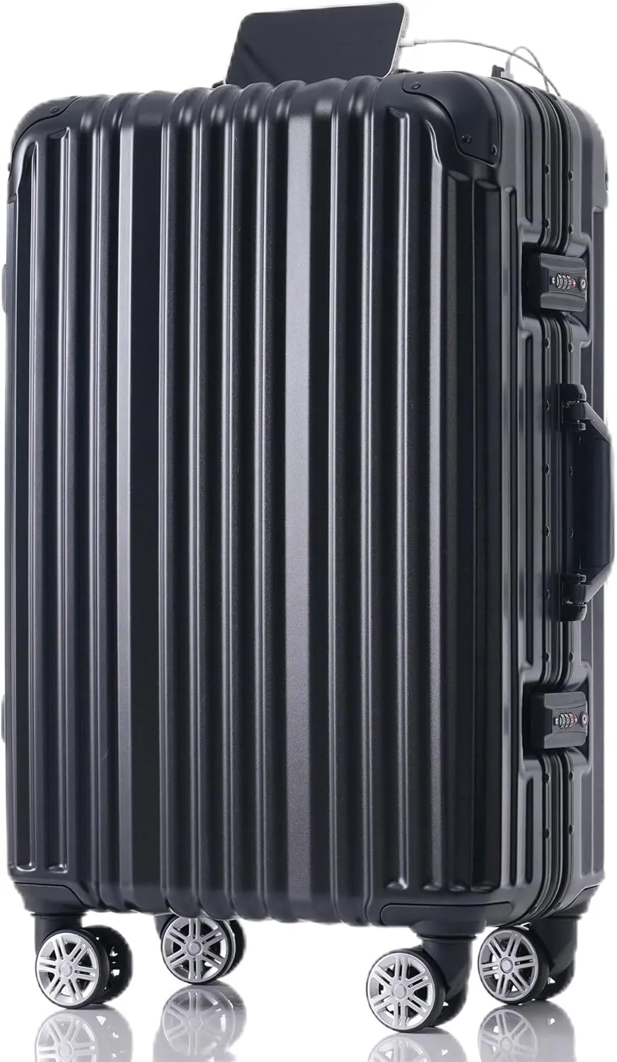 Stylish 24in Aluminum Frame Luggage for Stress-Free Travel, USB Charging Port, Spinner Wheels, Short Trips, Black