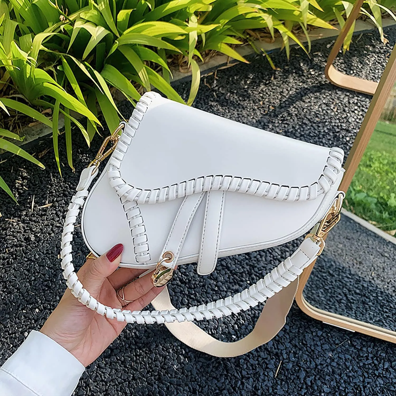 Stylish Saddle Shoulder Bag For Women,Casual Underarm Clutch Purse,Braided Handbag Satchel,PU Leather Crossbody Bag