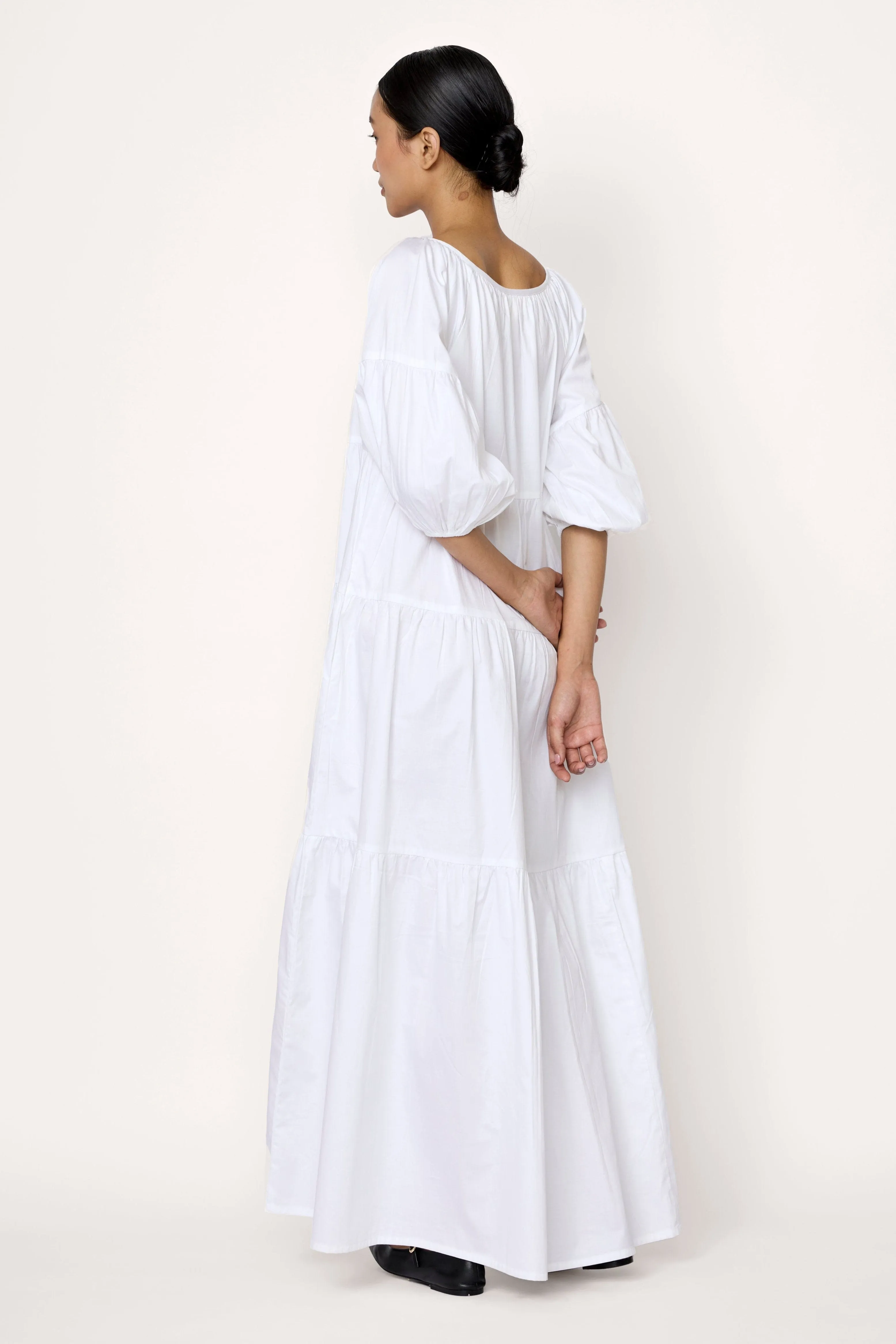 Voluminous Tiered Maxi Dress - White